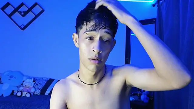 Snapshot of Danny_cute_05 chatting on September 2025 02:33:02 AM Danny cute 05 online show from September 2025 02:33:02 AM