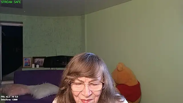 Snapshot of Betty_Brick chatting on July 2026 05:59:02 PM Betty Brick online show from July 2026 05:59:02 PM