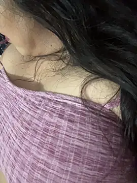 Snapshot of karysweetbeaury chatting on October 2025 01:48:02 AM karysweetbeaury online show from October 2025 01:48:02 AM