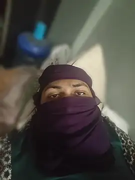 Snapshot of sissysarina2 chatting on April 2026 05:22:02 PM sissysarina2 online show from April 2026 05:22:02 PM