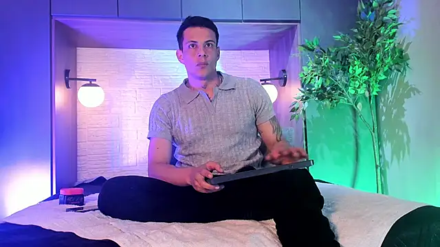 Dustin Sonne online show from January 2026 03:31:01 AM