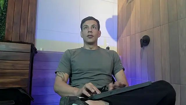 Dustin Sonne online show from May 2026 03:34:01 AM