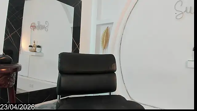 Vicky Hottman online show from April 2026 02:30:01 PM