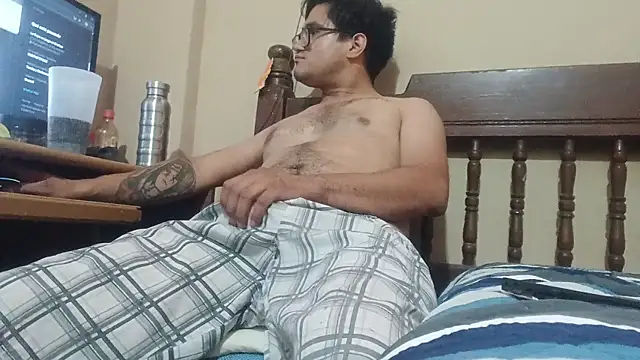 Snapshot of Single_lagunero chatting on July 2026 07:43:01 PM Single lagunero online show from July 2026 07:43:01 PM