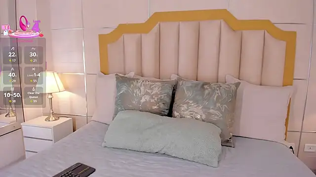 Snapshot of MaddieParker chatting on October 2025 07:11:02 PM MaddieParker online show from October 2025 07:11:02 PM