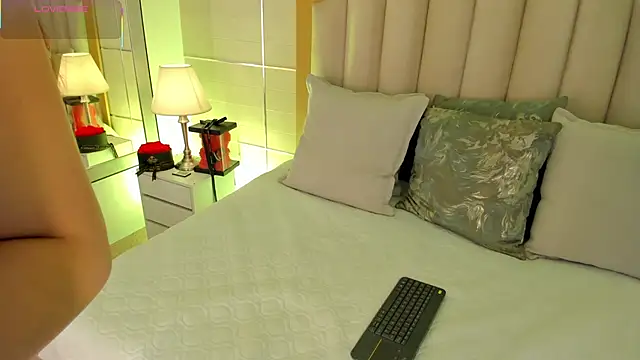 MaddieParker online show from February 2026 07:55:02 PM