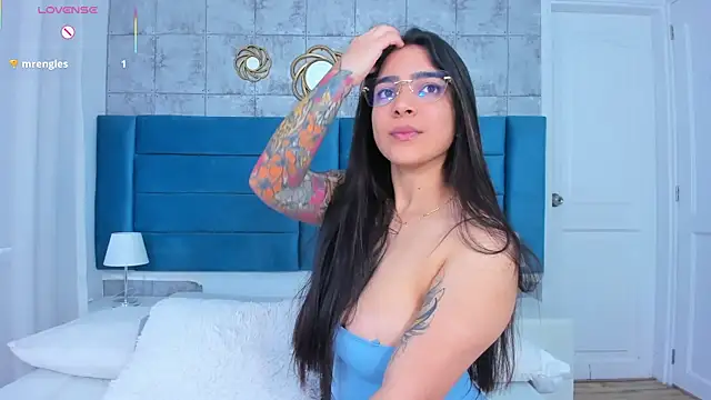 KamilaBetancourt online show from May 2026 02:57:01 PM