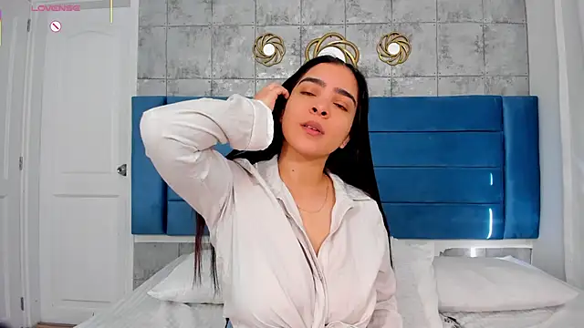 KamilaBetancourt online show from May 2026 01:29:02 PM