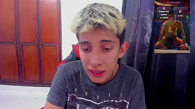 Snapshot of gomitaboy_1 chatting on September 2025 08:30:02 PM gomitaboy 1 online show from September 2025 08:30:02 PM