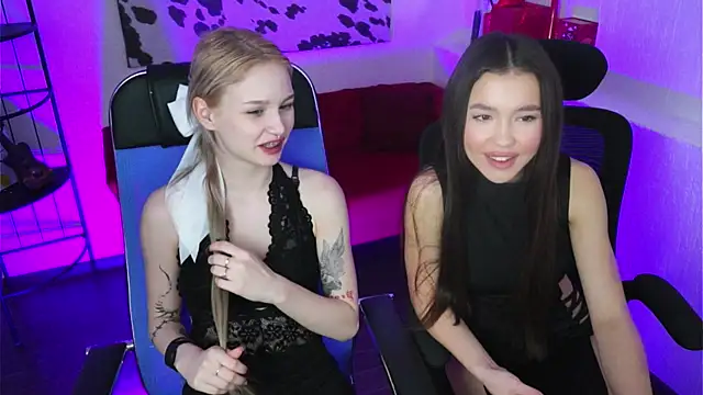 Snapshot of AvaDaviis chatting on January 2026 10:41:01 AM AvaDaviis online show from January 2026 10:41:01 AM