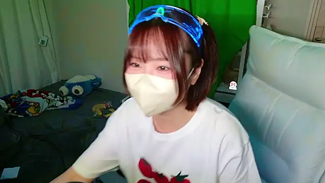 chii chan o0 online show from April 2026 01:17:01 PM