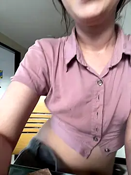 Snapshot of Megan_colsom chatting on September 2025 09:36:02 PM Megan colsom online show from September 2025 09:36:02 PM