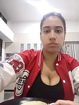 Samantha hotly online show from October 2025 10:49:01 AM