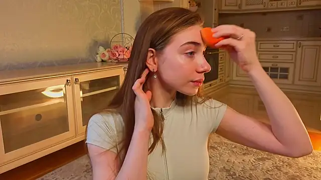 EadlinGillim online show from November 2025 03:07:01 AM