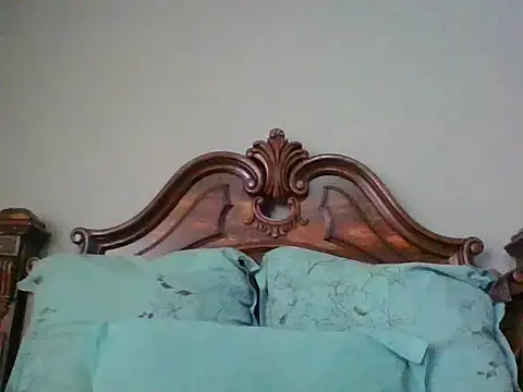 kinkyliciouse23 online show from February 2026 07:38:02 AM