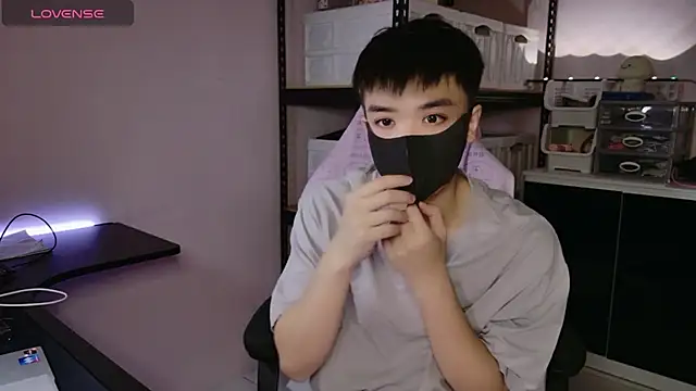 doggyman523 online show from November 2025 03:54:01 PM