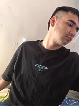 Snapshot of Cesar_Augusto chatting on February 2026 02:02:02 PM Cesar Augusto online show from February 2026 02:02:02 PM