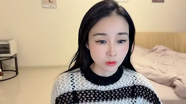 Purple-meng online show from November 2025 12:31:02 PM