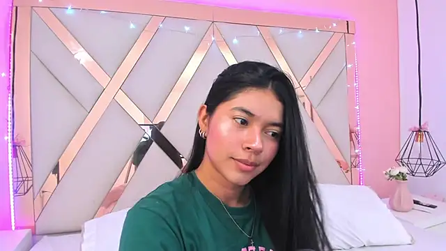 samantaa shy online show from June 2026 05:12:01 AM