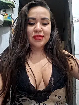Snapshot of juliaYalla chatting on September 2025 05:32:01 AM juliaYalla online show from September 2025 05:32:01 AM