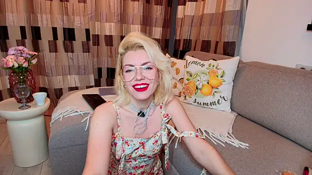 Hellen TheSoul online show from April 2026 02:40:02 AM