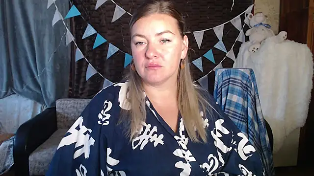 Snapshot of NikaSkylink chatting on September 2025 03:22:01 AM NikaSkylink online show from September 2025 03:22:01 AM