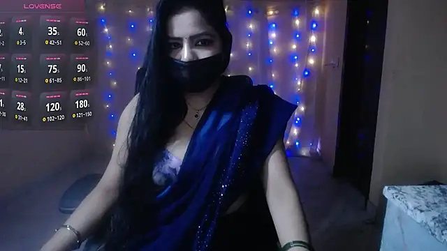 Divvya  online show from April 2026 05:52:02 PM