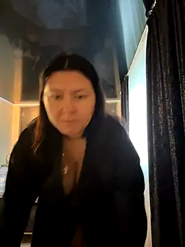 Liza Will online show from September 2025 06:51:02 AM