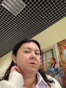 Liza Will online show from October 2025 10:05:02 AM