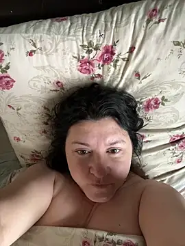 Snapshot of Liza_Will chatting on February 2026 08:03:02 AM Liza Will online show from February 2026 08:03:02 AM