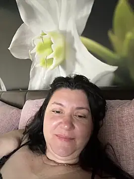 Snapshot of Liza_Will chatting on March 2026 05:41:02 AM Liza Will online show from March 2026 05:41:02 AM