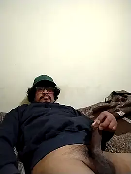 Satantin online show from November 2025 03:49:02 AM