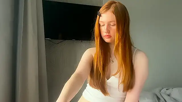 LuxXAngel online show from June 2026 12:32:02 AM