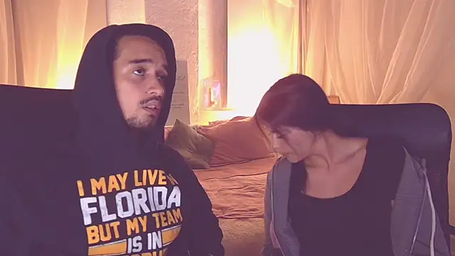 Laila asher online show from November 2025 04:22:01 AM