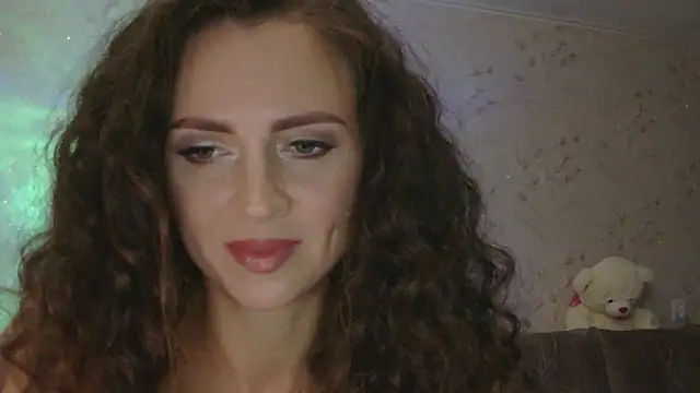 Amber Carrol online show from October 2025 05:33:02 PM