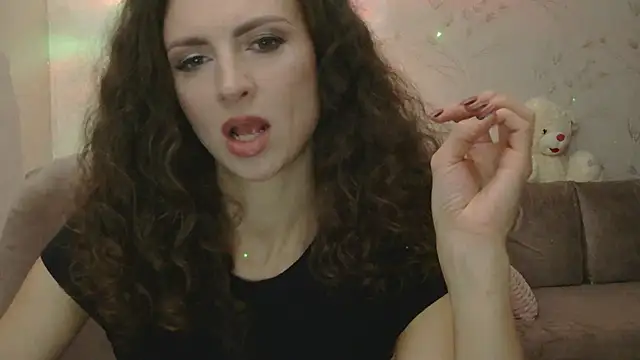 Snapshot of Amber_Carrol chatting on December 2025 05:19:02 PM Amber Carrol online show from December 2025 05:19:02 PM