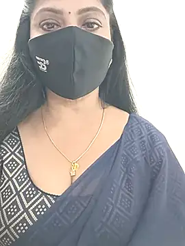 Snapshot of shivani27 chatting on February 2026 03:07:01 PM shivani27 online show from February 2026 03:07:01 PM