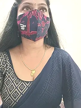 Snapshot of shivani27 chatting on March 2026 08:09:01 AM shivani27 online show from March 2026 08:09:01 AM