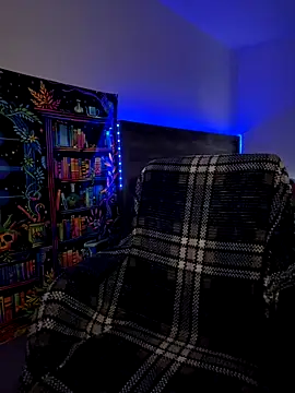 MamaSpicy online show from November 2025 06:07:02 PM