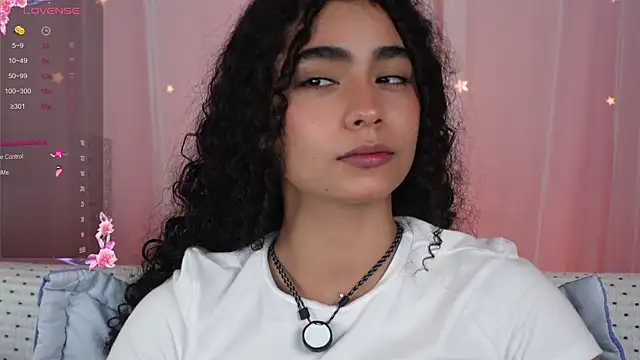 Victoria Curly online show from October 2025 03:49:02 AM