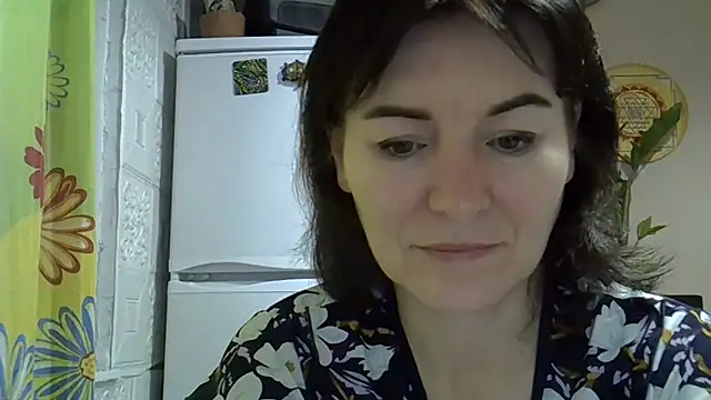 Krystal 82 online show from November 2025 05:49:01 AM