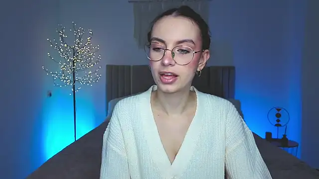 Real cutie1 online show from March 2026 01:49:02 PM