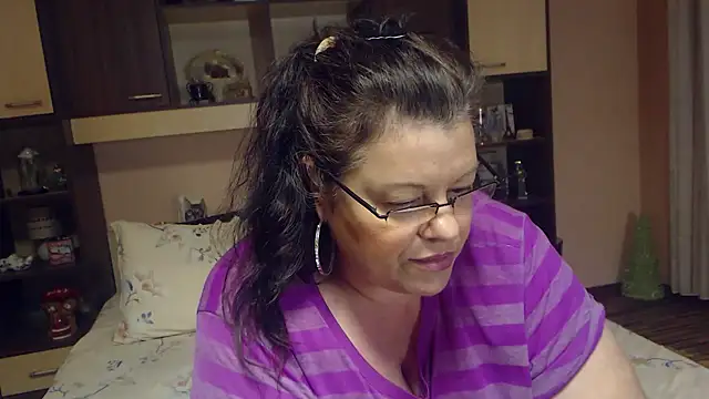Claudia 71love online show from June 2026 08:18:02 PM