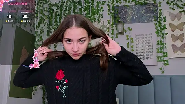 Ashley Pierce online show from December 2025 04:11:02 AM