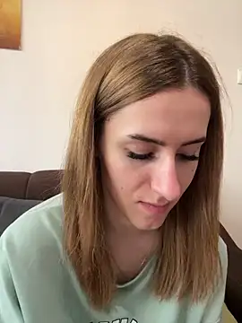 Snapshot of AriaAdda chatting on March 2026 12:54:02 PM AriaAdda online show from March 2026 12:54:02 PM