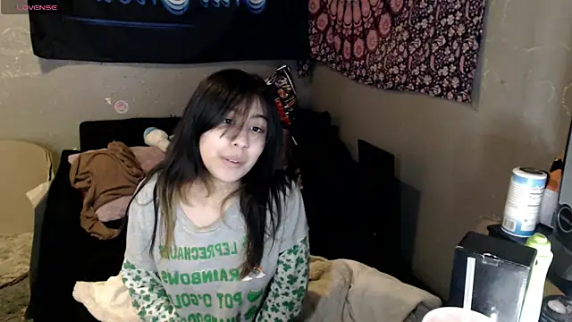 London Ray online show from November 2025 04:03:01 AM