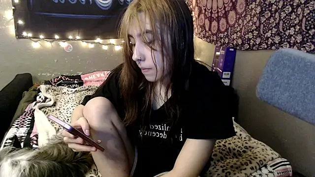 London Ray online show from June 2026 10:25:02 PM