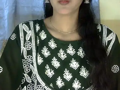 zara Khan0 online show from September 2025 02:06:02 PM