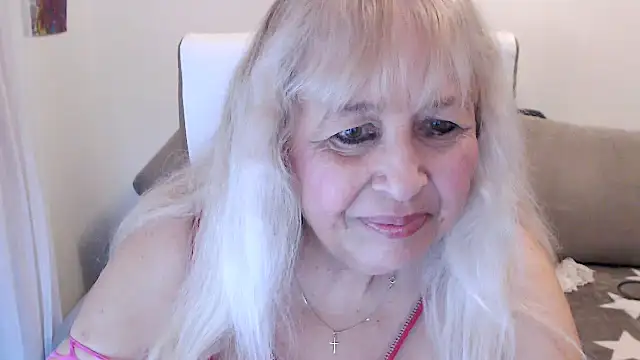 Snapshot of SusiLifeXXX chatting on September 2025 08:08:01 PM SusiLifeXXX online show from September 2025 08:08:01 PM