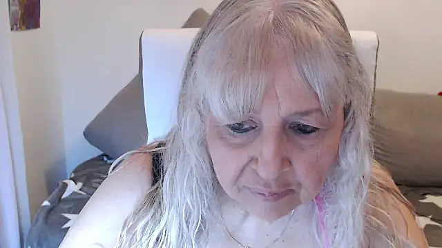 Snapshot of SusiLifeXXX chatting on September 2025 07:07:02 PM SusiLifeXXX online show from September 2025 07:07:02 PM